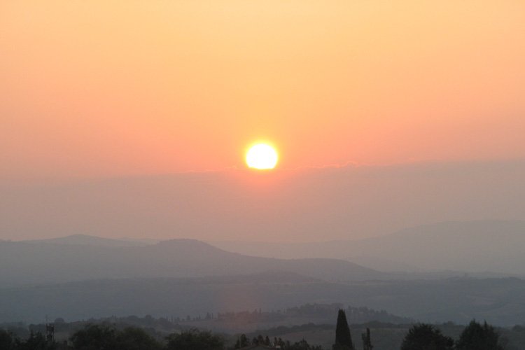 september dawn in tuscany